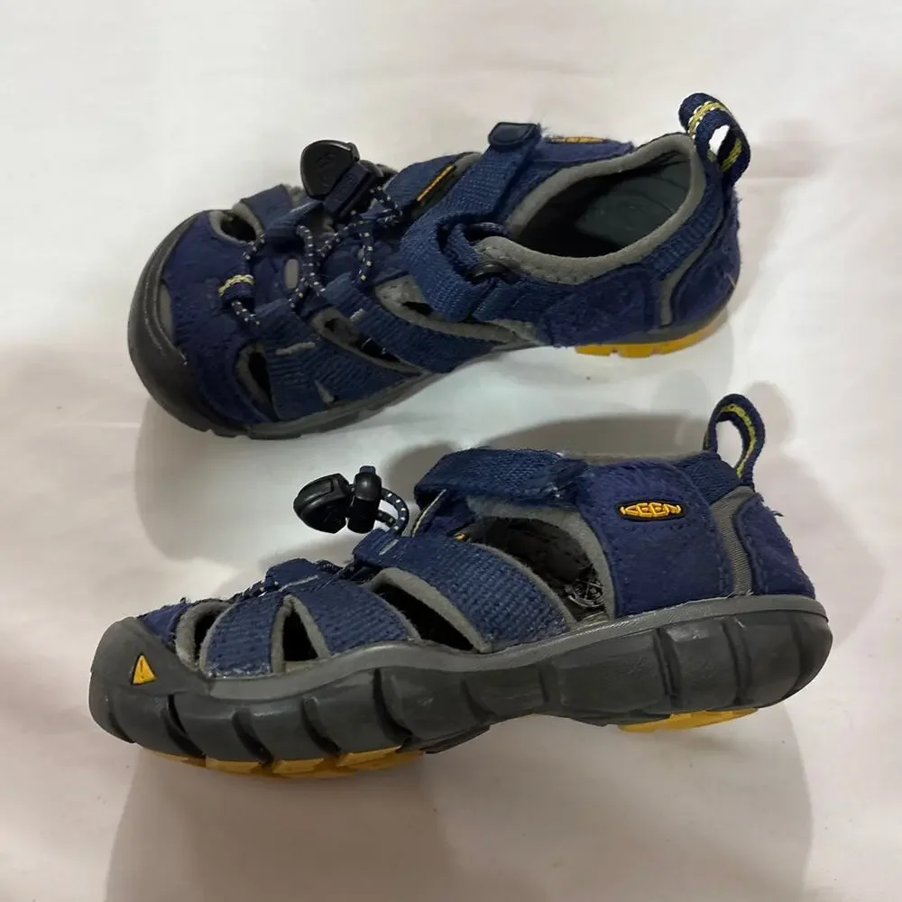 Keen Kids Boys 9c Shoes Sandal Slip On Outdoors Beach Hiking Travel Summer